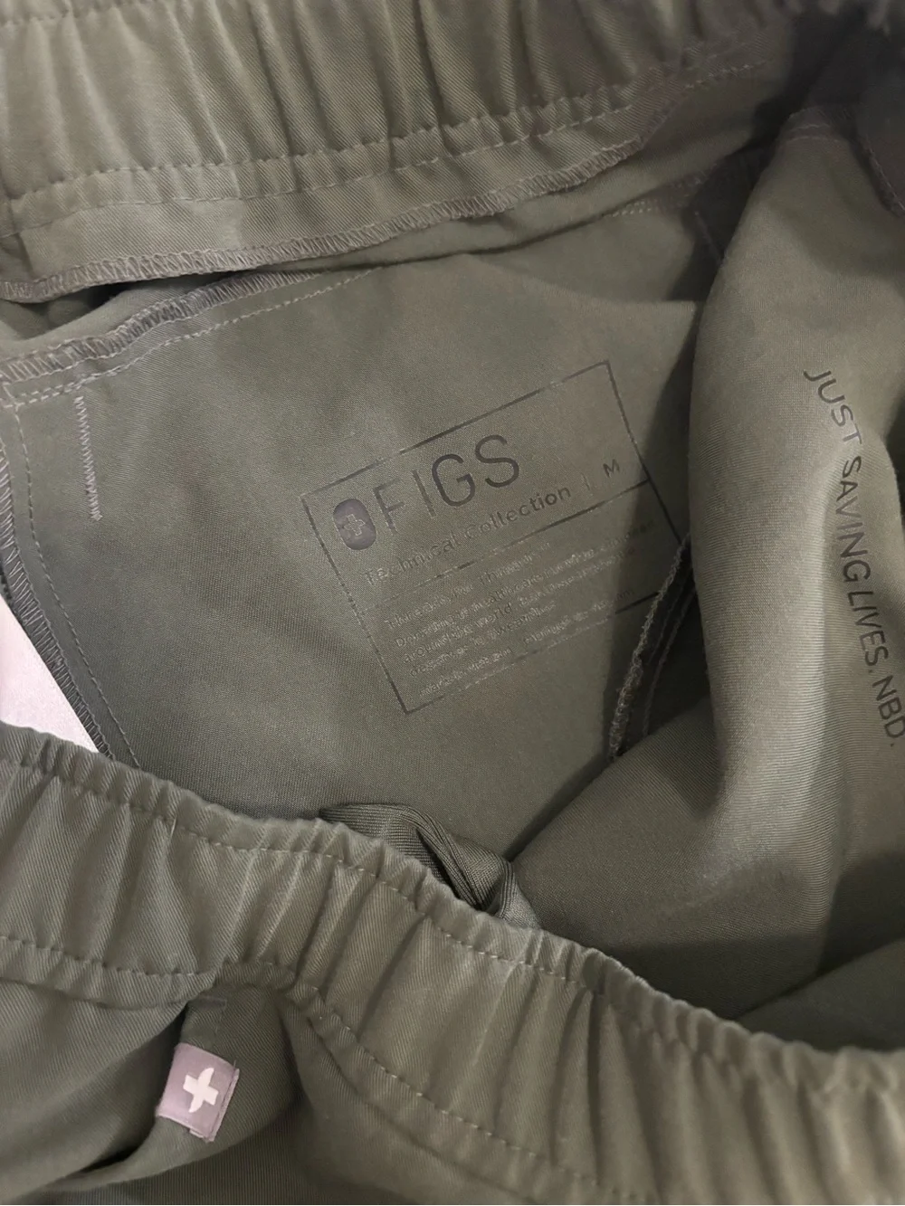 Figs Tansen Jogger Scrub Pants Medium Short Mens green